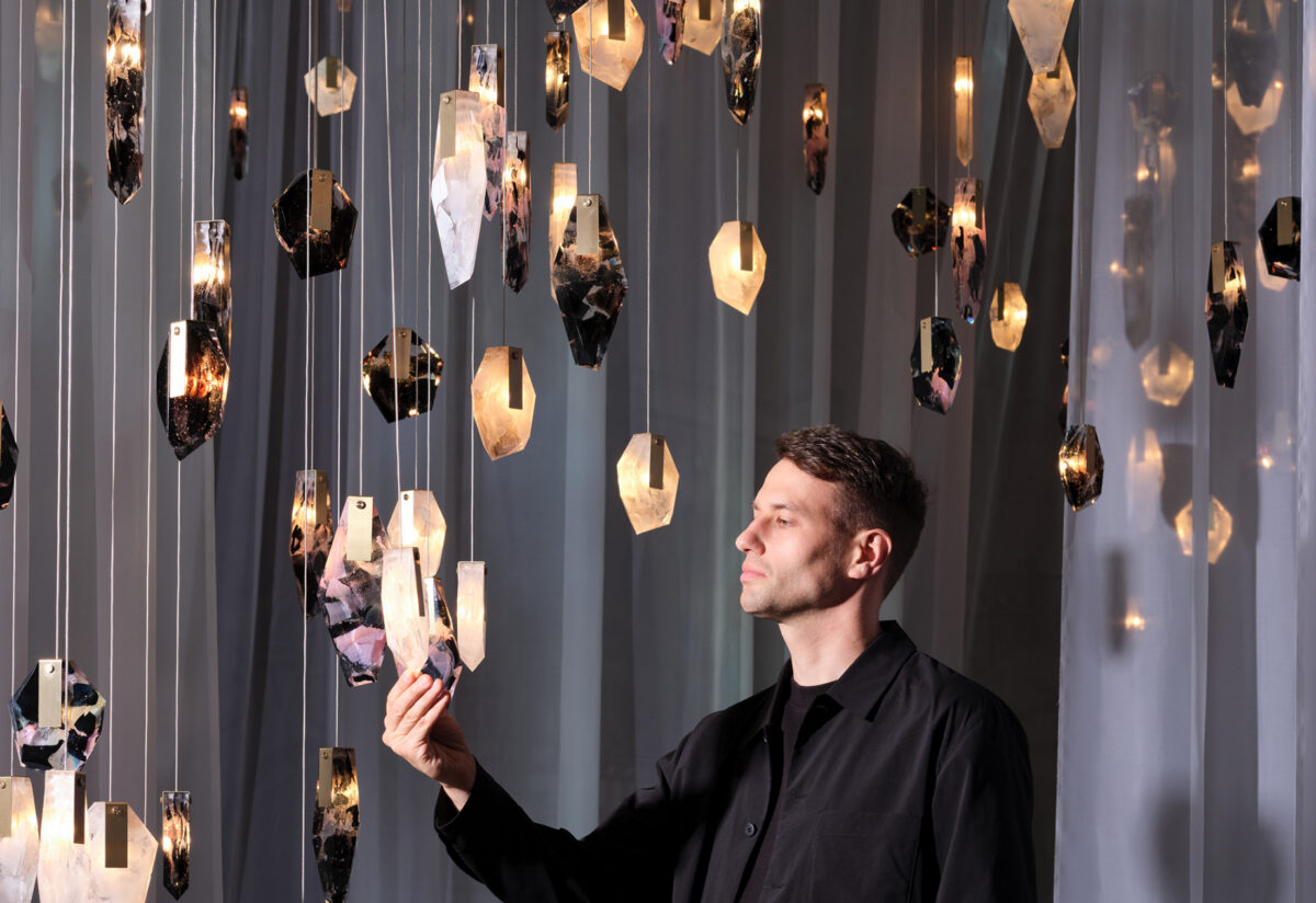 Copenhagen’s Court Theatre collaborated with Czech lighting manufacturer Bomma on the ‘Crystal Cloud’ installation