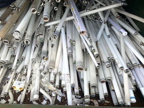 Waste fluorescent lamps