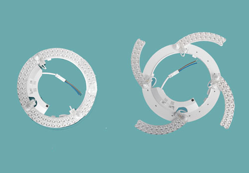 Megaman has unveiled a LED retrofit tray which can be expanded to accommodate bulkheads of various sizes. The EasyFix D260
