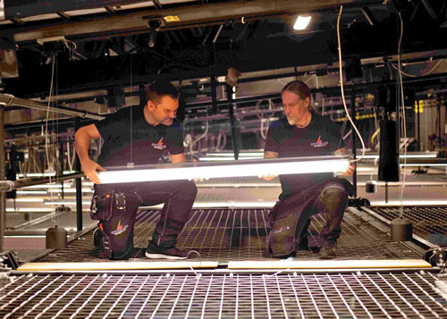 Over 4,000 fluorescent luminaires at a congress centre will be retained and upgraded to LED with retrofit gear trays in a major lighting project. Glamox to give Stockholm Waterfront Congress Centre an environmentally friendly lighting makeover with the kits.